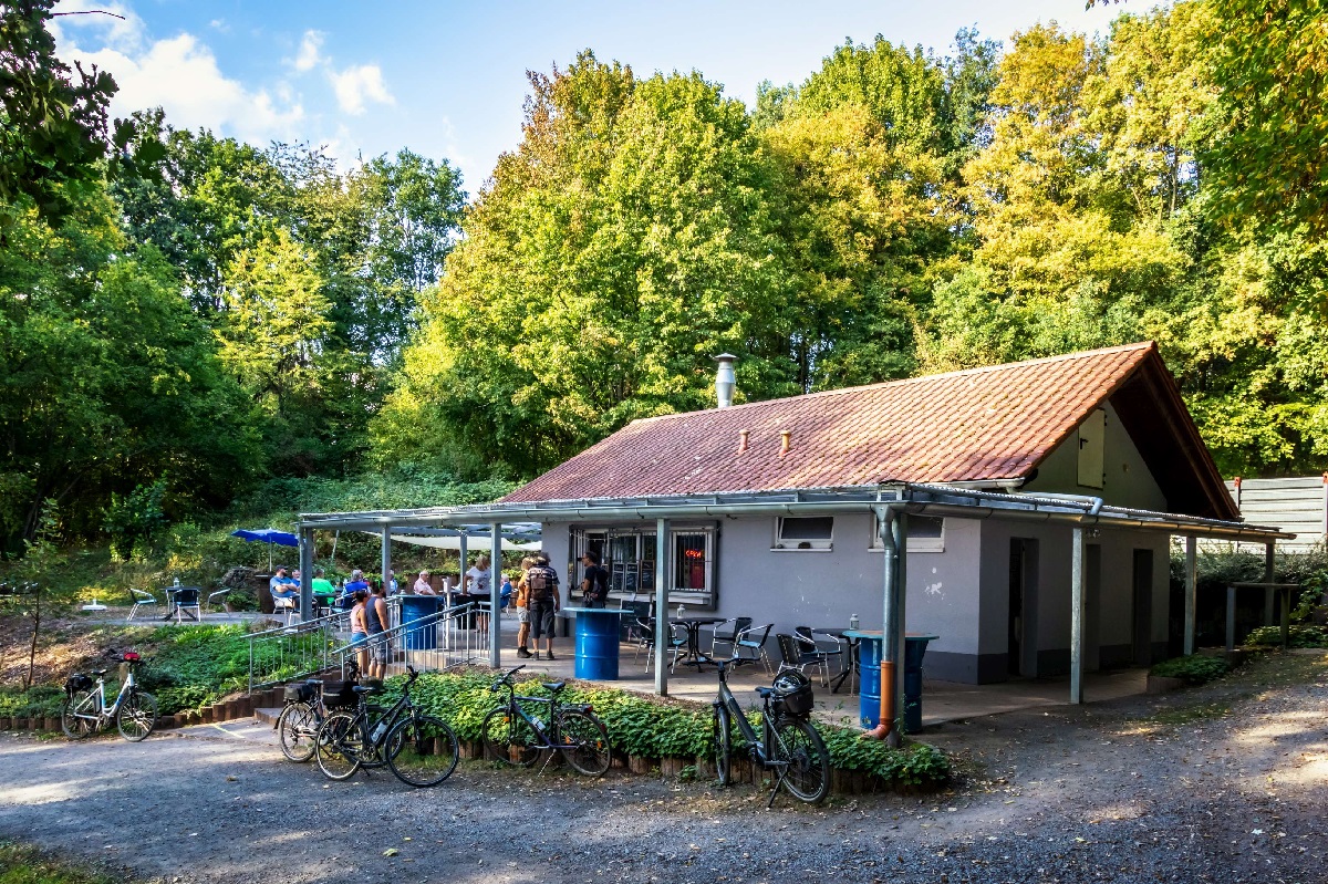 Tretbootverleih Kiosk am Wasserspielplatz Bild 1
