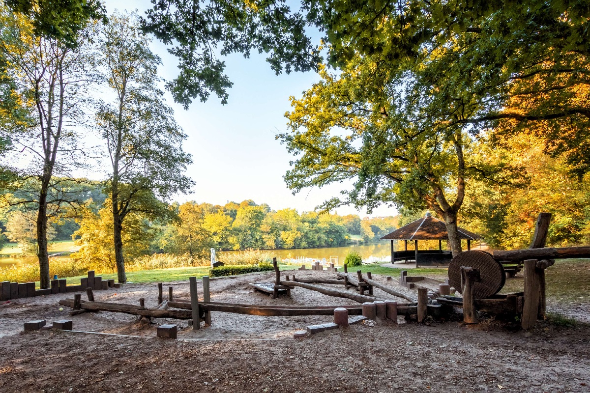 Tretbootverleih Kiosk am Wasserspielplatz Bild 2